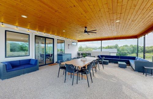 Kingsland House | LBJ Overlook