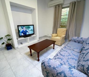 Granville House | LCF Rosehill Accommodation 3 free car parking inside property G2
