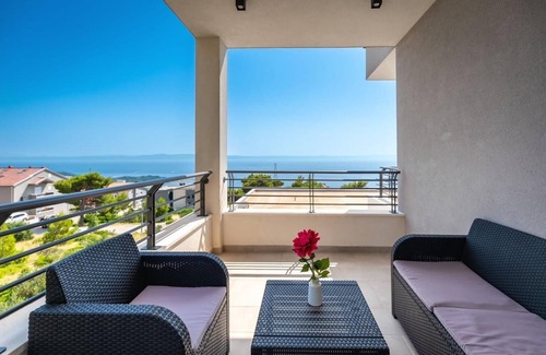 Veliko Brdo Villa | LCT Villa Felicita, charming 4 - bedroom