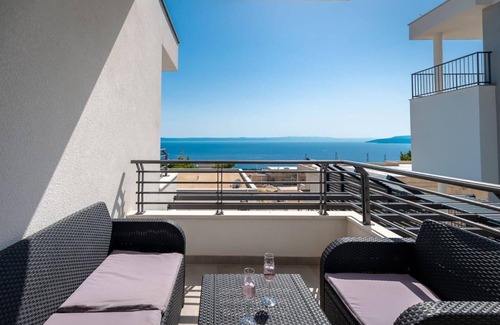 Veliko Brdo Villa | LCT Villa Felicita, charming 4 - bedroom