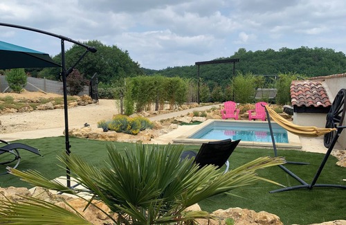 Queyssac House | Le 007 Refuge –Rural Gîte élégant private swimming pool