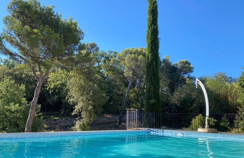 Bagnols-sur-Ceze Villa | Le 89, wonderful Villa between Avignon, Cévennes, Ardèche