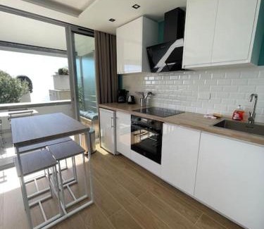 Cap d'Ail Apartment | Le Bali , terrasse, piscine et parking privé