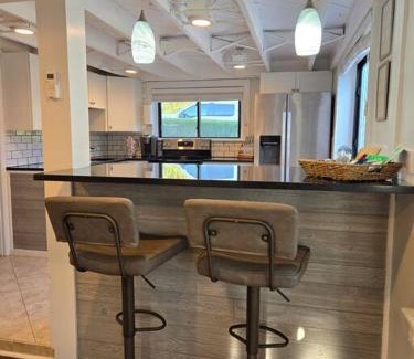 Hendersonville Villa | Le Bleu