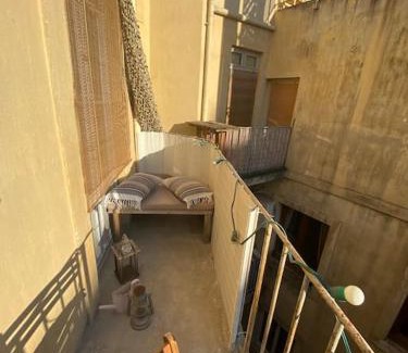 Comedie House | Le Bohème - Center balcony and air conditioning!
