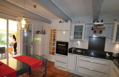 Saint-Didier Villa | Le Bosquet - situated in the pretty village of Saint Didier