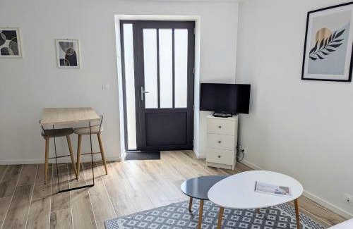 Mairie de Doulon Apartment | Le Brûlis - La nature en ville