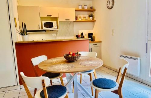 Le Rosais-La Flourie Apartment | Le Briantais