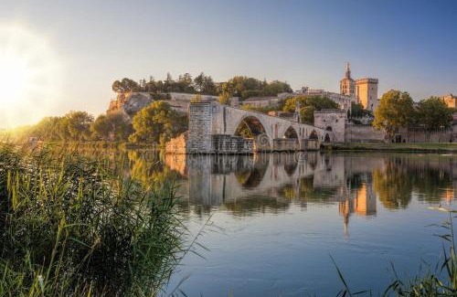 Entraigues-sur-la-Sorgue House | Le Cabanon Meublé de Tourisme trois étoiles