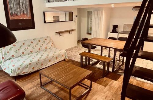 Terreaux - Bat d'argent Apartment | Le Calme de l’Opera.