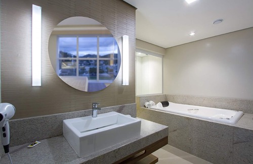 Gloria Hotel | Le Canard Joinville