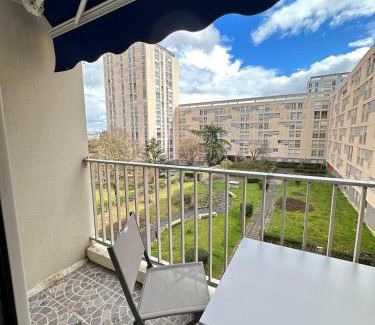 Dijon Apartment | Le carré Dijonnais - Spacious & parking included
