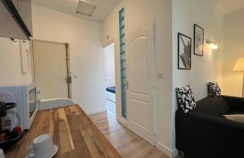Saint - Agne Apartment | Le Castelet - Paisible T2 proche métro
