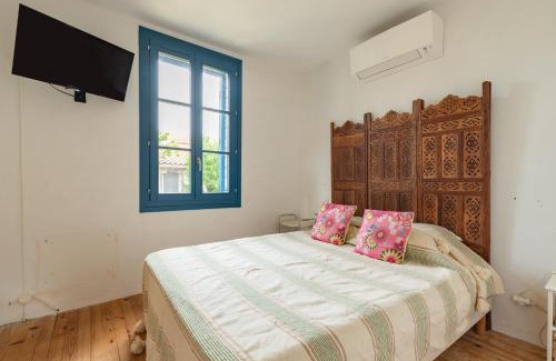 Saint-Pierre-la-Mer House | Le Chalet des Eucalyptus - à 200 m de la plage