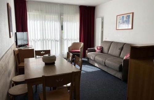 Eaux-Bonnes Apartment | LE CHALET - Piscine 9 - Studio pour 6 Personnes MAE-8844