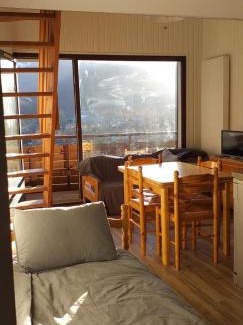 Thollon-les-Memises Apartment | le chamois