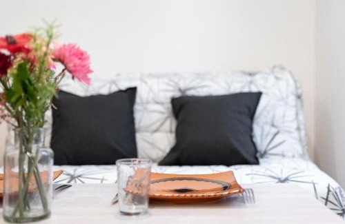 Marengo - Jolimont Apartment | Le Champs Elysées - à 2 pas de la gare