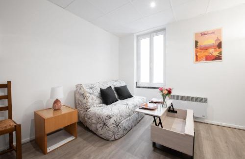 Marengo - Jolimont Apartment | Le Champs Elysées - à 2 pas de la gare