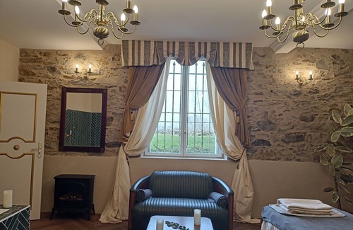 La Tourlandry House | Le Chateau De La Tourlandry