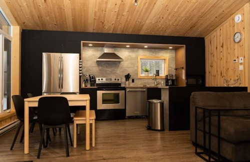 Mauricie Ski Chalet | Le Chic Rustique Des Monts