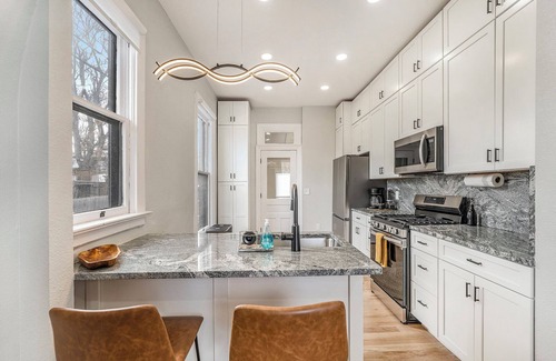 Curtis Park House | Le Chic MiniMansion: RiNo | Office | Patio & BBQ