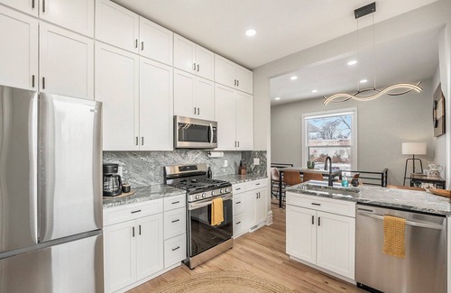 Curtis Park House | Le Chic MiniMansion: RiNo | Office | Patio & BBQ