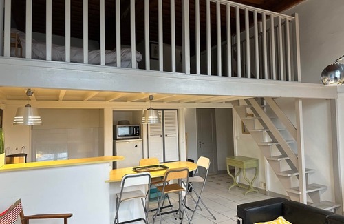 Margnolles - Rhone Apartment | "Le Clos Bissardon" Appartement Dans Immeuble du 19eme Siècle 20 mn Centre Lyon