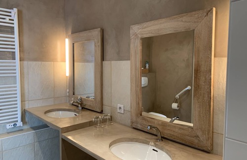 Saint-Cyr-en-Talmondais Bed & Breakfast | Le Clos de la Court d Aron