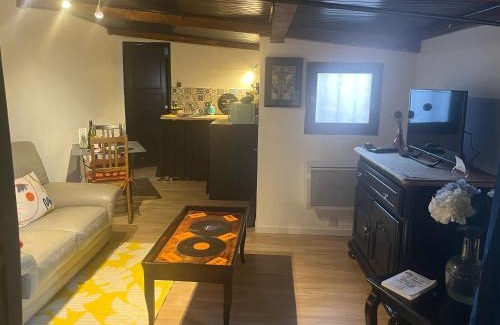 Ales Apartment | Le Clos de l'Olivier