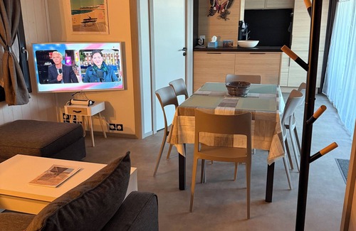 Saubrigues Cottage | Le Clos de Mizou Cosy chalet, pets welcome, 10 km from Capbreton.