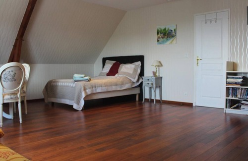Saint-Regle House | Le Clos Des Roses