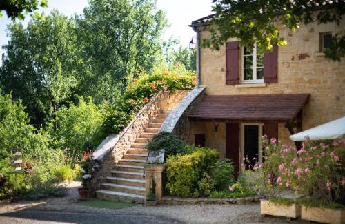 Beynac-et-Cazenac House | LE CLOS VERSAILLES BEYNAC
