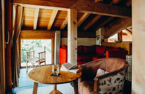 Saint-Martin-de-Belleville Ski Chalet | Le Cochet by Lodji