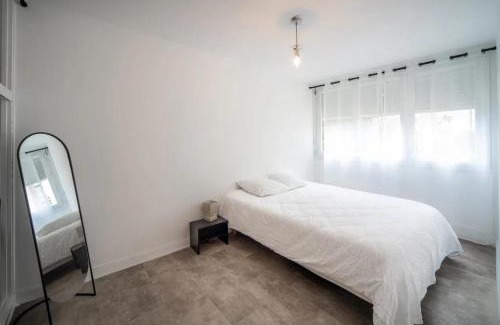 Chalon-sur-Saone Apartment | Le Cocon Cosy à Chalon-sur-Saône