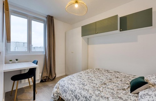 Bobigny Apartment | Le Colbert - Appt moderne pour 4 voyageurs