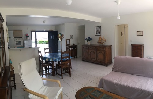 Le Conquet Apartment | Le Conquet LC73 Apartment at 500 beaches and shops