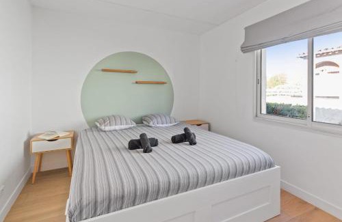Cros-de-Cagnes Apartment | Le Cosy - Spacious - AC - WIFI - Hippodrome - Racetracks - Hypercentre
