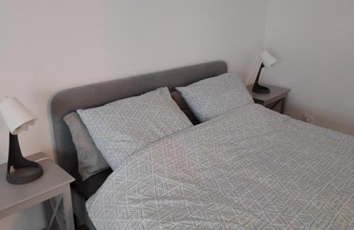 Cronenbourg Est Apartment | LE COSY STRASBOURGEOIS tram à 2' et GARE ou CHU Hautepierre à 5',PARKING privatif GRATUIT