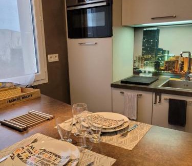 Bouguenais Apartment | Le Cosy - T2, 6min de l'aéroport - Chez Lulu