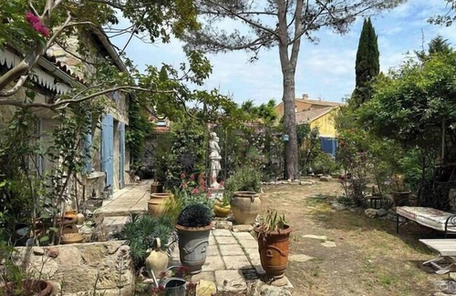 Sainte-Anastasie House | Le Cottage, private pool in the countryside