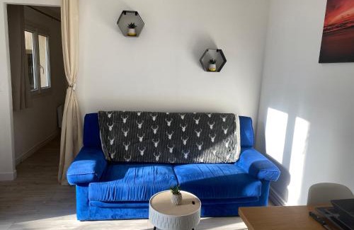 Meaux Apartment | Le Cozy du Tan / Proche Disney - Paris / Wifi - Netflix