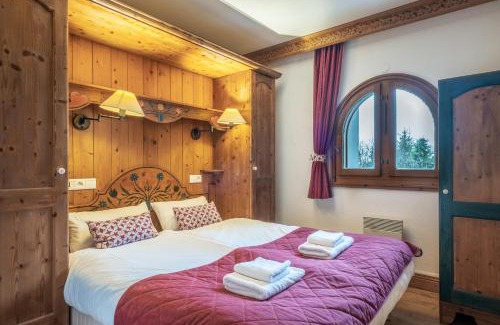 Argentiere Apartment | Le Cristal MT10 - Central Apartment - Close to ski lift - FreeParking