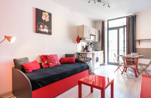 Saint Michel - Mairie Apartment | "LE DIAMANT" -Central, with Balcony