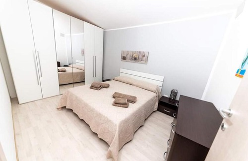 Corleone Apartment | LE DUE ROCCHE