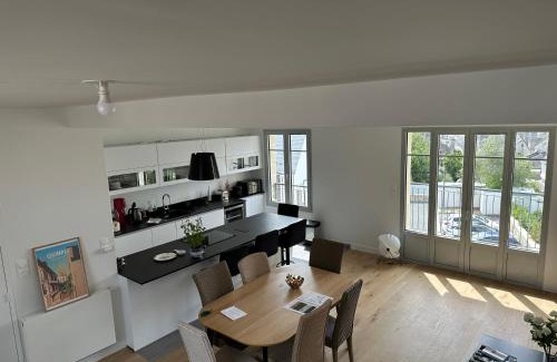 Quimper Apartment | Le duplex Saint-Corentin - Hyper Centre - Parking Privé
