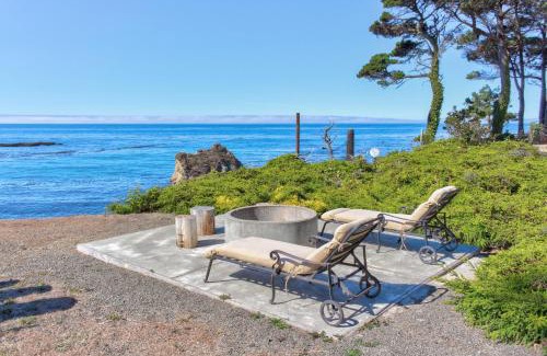 Fort Bragg House | Le Faux