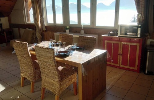 Talloires-Montmin Cottage | Le Fenil - Gîte with panoramic view in a quiet location