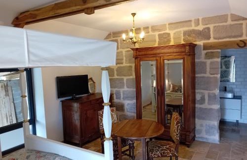 Brive-la-Gaillarde Apartment | Le Forestier - 1 Pièce