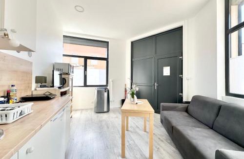 Les Poulettes Apartment | Le Francis, petit studio proche métro A