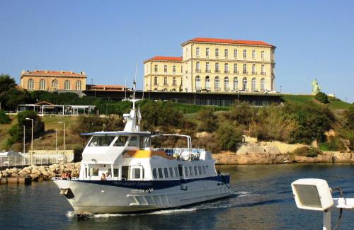Les Iles Apartment | le friouli
